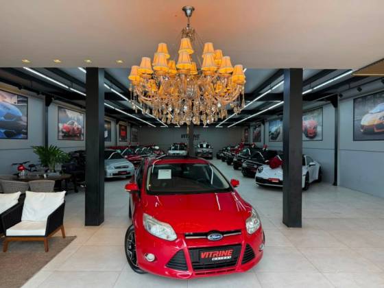 FORD FOCUS 2.0 TITANIUM 16V FLEX 4P POWERSHIFT FORD FOCUS 2.0 TITANIUM 16V FLEX 4P POWERSHIFT